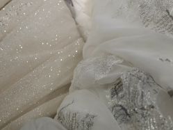-Lady  Jane高端婚纱礼服馆