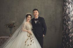 -雪中彩影婚纱摄影·微光艺术中心