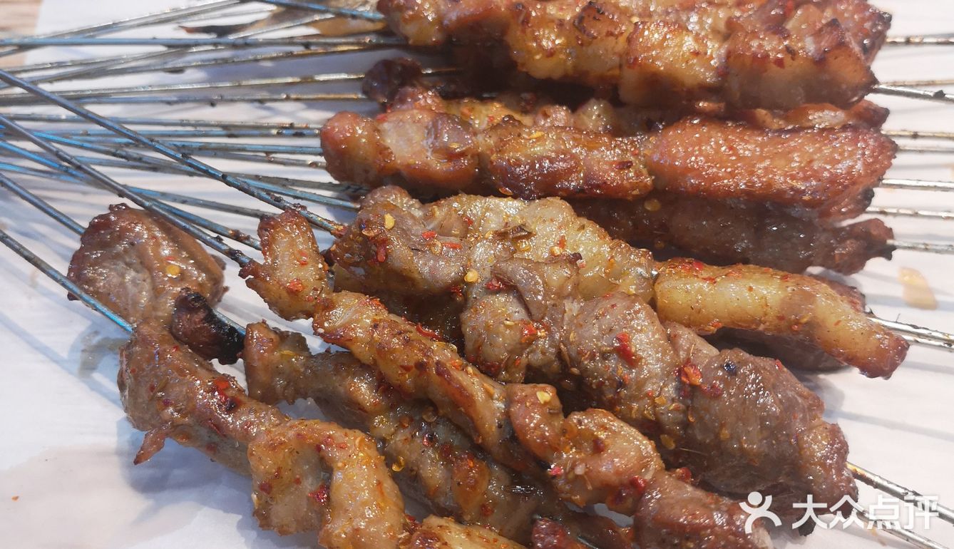 吃完了一大盘，就是吃的时候把嘴里面咬破了