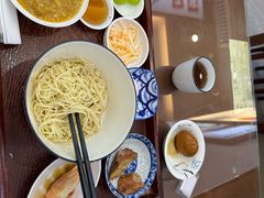 -百年老字号·观振兴蟹黄面·三虾面·苏式面(观前街富仁坊巷店)