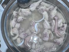 -烹然四季椰子鸡火锅(姚家园万象汇店)