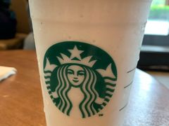 -星巴克臻选(北京太阳宫凯德店)