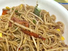 鲜牛肉炒粉-小毛绝杀炒粉