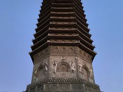-玲珑塔公园