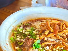 -杨阿六蒸缸羊肉面