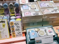 -猫的天空之城概念书店(杭州南宋御街店)