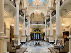 -Salon de Ville浦江汇(上海外滩华尔道夫酒店店)