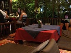 -Dash Teak House