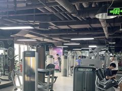 -力美健健身俱乐部(金碧店)