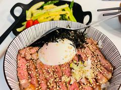 招牌牛排丼-橘酱餐厅