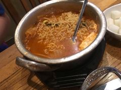 -喇喇排骨火锅·传统韩式脊骨汤(望京西园总店)