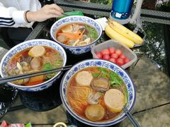 -易记皮肚面(明瓦廊店)