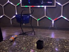 -范特西FANTASY量贩式KTV(民主广场店)