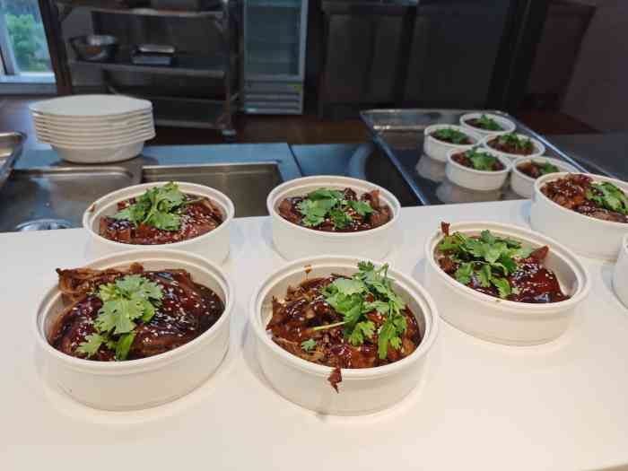 汉宫白领食堂-"汤实在太咸了 真心希望汤淡一点 汤比所有.