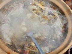 -威邵鸡煲(西华路总店)