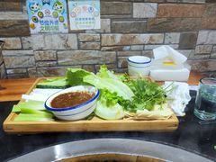 -东北农家院·铁锅炖(莘庄店)