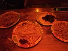 -Helens海伦司小酒馆(复旦大学店)