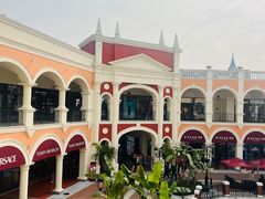 -佛罗伦萨小镇广佛名品奥特莱斯(疏港路店)