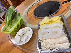 -苗侗地道红酸.酸汤鱼·酸汤牛肉