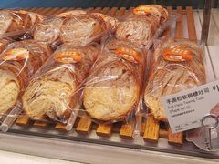 手撕松软枫糖吐司-巴黎贝甜(大宁国际商业广场店)