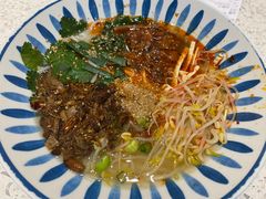 焖肉菌子米线-雲物·云南小馆(好悦天地店)