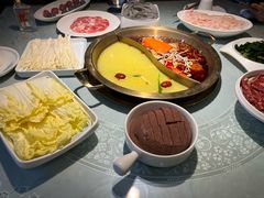 -小天鹅火锅·一线江景洪鼎旗舰店(洪崖洞店)