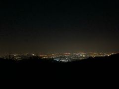 -鬼笑石后山停车场