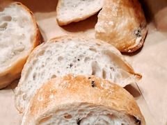 橄榄迷迭香恰巴塔-O'mills Sourdough Bakery&Bistro(永嘉路店)