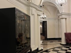 -LONG BAR 廊吧(外滩华尔道夫酒店)