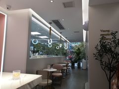 -万利隆·活力烘焙(人民路店)