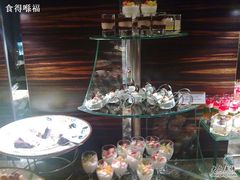 甜品区2-广州花园酒店-凌璇阁360度高空海鲜自助餐CAROUSEL