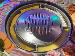-哈哈碳都·牛肋条无限自助烤肉(宝龙店)