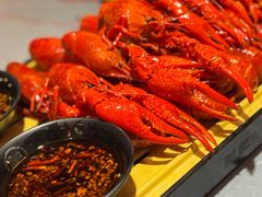 -肥肥虾庄·金牌油焖大虾(汉街SKP店)