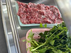 -牛一煲美食(江高店)