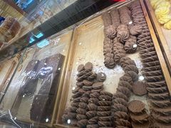 -昆明冠生园·蛋糕·面包(南强街店)