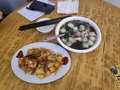 杂丸汤-老彬专工蚝烙糕粿