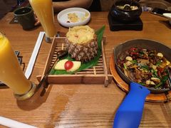-云海肴·汽锅鸡·云南代表菜(天山百盛优客店)