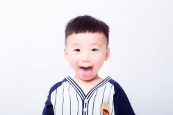 -熊猫叔叔高端儿童摄影(清江商场店)