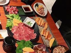-山之屋炭火烧肉·生啤畅饮(大朗万科中央公园店)