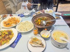 -日月昇渔家菜·海肠捞饭·大连海鲜(星海公园店)