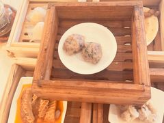 -元一希尔顿酒店·鲜切牛肉火锅禅自助餐厅
