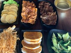 -胡悦里韩式烤肉(莱阳总店)