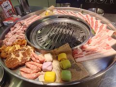 -哈哈碳都·牛肋条无限自助烤肉(宝龙店)