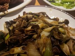 -清风园肘子馆(万家大激店)