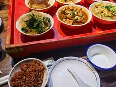 -蓝田九大碗民俗食府(蓝田店)