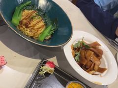 -乜都得港式茶楼(天贵路店)