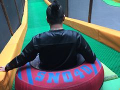 -蒙特利亲子乐园