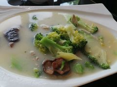 -玉兰苑一等茶餐厅