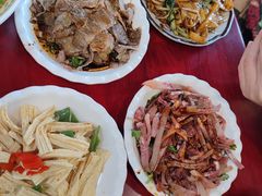 -金杨拉面王小吃面馆·牛三宝面·红烧牛肉粉
