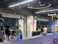 -超鹿运动(达信大厦店)